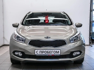 Хетчбэк Kia Ceed 2013 года, 1129000 рублей, Красноярск