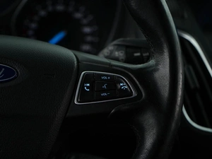 Хетчбэк Ford Focus 2017 года, 999000 рублей, Москва