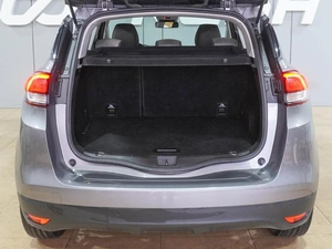 Минивэн Renault Scenic 2017 года, 1599000 рублей, Воронеж