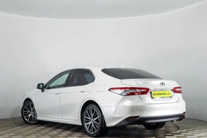 Седан Toyota Camry 2021 года, 3449000 рублей, Пермь