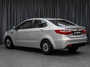 Седан Kia Rio 2013 года, 899000 рублей, Тюмень
