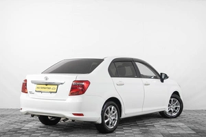 Седан Toyota Corolla Axio 2017 года, 1149000 рублей, Кемерово