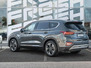Внедорожник Hyundai Santa Fe 2019 года, 2898000 рублей, Краснодар