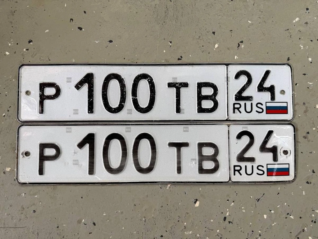 гос номер 100 24 170000 рублей, Красноярск