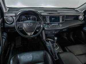 Внедорожник Toyota RAV4 2019 года, 3464000 рублей, Ставрополь