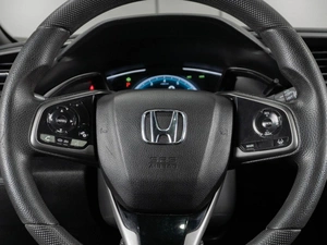 Седан Honda Civic 2019 года, 1900000 рублей, Тюмень