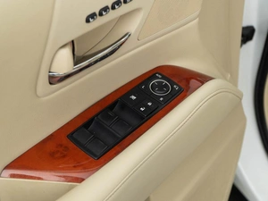 Внедорожник Lexus RX 2011 года, 2498999 рублей, Москва