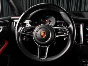 Внедорожник Porsche Macan S 2017 года, 3996000 рублей, Тюмень