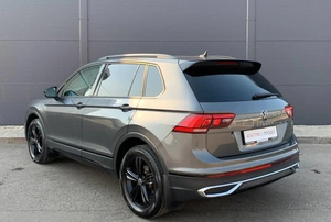 Внедорожник Volkswagen Tiguan 2021 года, 3325000 рублей, Солонцы