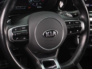 Седан Kia K5 2020 года, 3075000 рублей, Воронеж