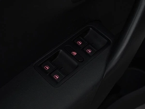 Седан Volkswagen Polo 2018 года, 1075077 рублей, Москва