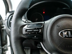 Седан Kia Rio 2018 года, 1479000 рублей, Красноярск