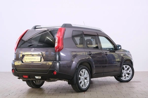 Внедорожник Nissan X-Trail 2011 года, 1459000 рублей, Омск