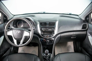 Седан Hyundai Solaris 2014 года, 609000 рублей, Пермь