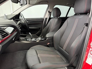 Хетчбэк BMW 1 серия 2015 года, 1340000 рублей, Красноярск
