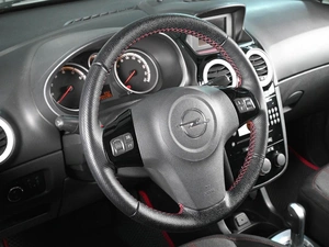 Хетчбэк Opel Corsa 2011 года, 635000 рублей, Ростов-на-Дону