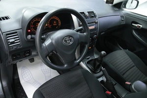 Седан Toyota Corolla 2008 года, 958000 рублей, Солонцы