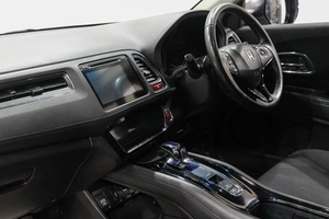Внедорожник Honda Vezel 2014 года, 1399000 рублей, Новокузнецк