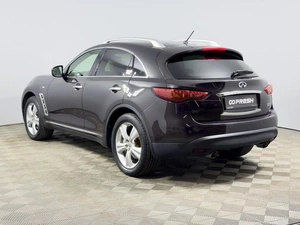 Внедорожник Infiniti FX37 2010 года, 1879900 рублей, Казань