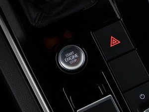 Внедорожник Volkswagen Touareg 2019 года, 5250050 рублей, Москва