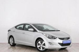Седан Hyundai Avante 2011 года, 949000 рублей, Красноярск