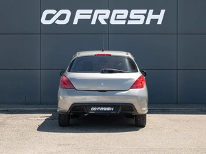 Хетчбэк Peugeot 308 2011 года, 515000 рублей, Краснодар