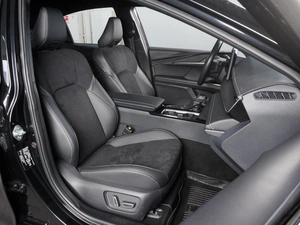 Седан Toyota Camry 2025 года, 3949000 рублей, Минеральные Воды