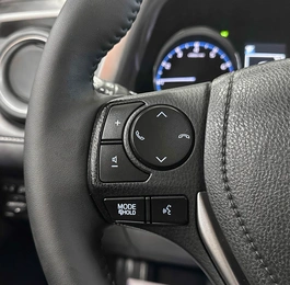 Внедорожник Toyota RAV4 2017 года, 2657000 рублей, Красноярск