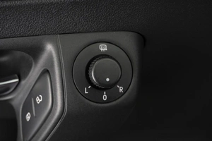 Седан Volkswagen Polo 2016 года, 860000 рублей, Омск