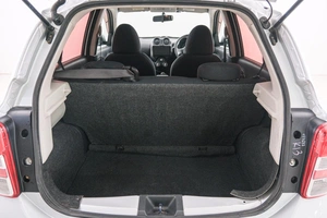 Хетчбэк Nissan March 2013 года, 649000 рублей, Красноярск