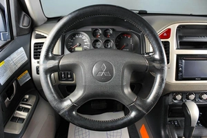 Внедорожник Mitsubishi Pajero 2006 года, 1149000 рублей, Тюмень