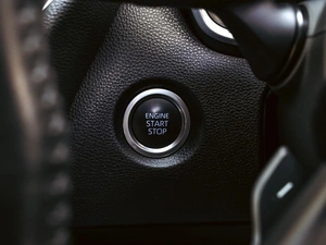 Хетчбэк Toyota Corolla 2021 года, 1790000 рублей, Краснодар