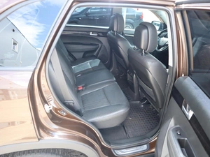 Внедорожник Kia Sorento 2014 года, 2000000 рублей, Железногорск