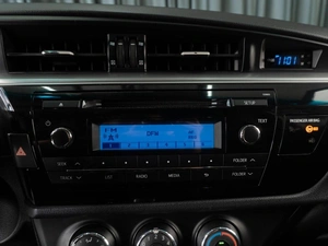 Седан Toyota Corolla 2013 года, 1319000 рублей, Тюмень