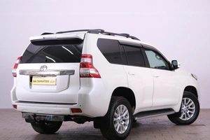 Внедорожник Toyota Land Cruiser Prado 2015 года, 4519000 рублей, Омск