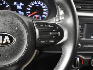 Седан Kia Rio 2020 года, 1587200 рублей, Казань