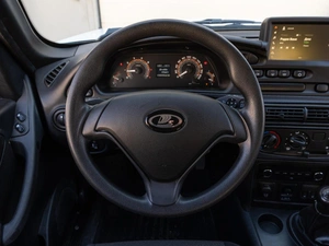 Внедорожник ВАЗ (LADA) Niva Travel 2024 года, 1399000 рублей, Саратов
