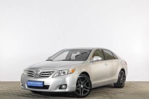 Седан Toyota Camry 2011 года, 1439000 рублей, Тюмень