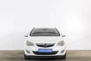 Хетчбэк Opel Astra 2011 года, 719000 рублей, Тюмень