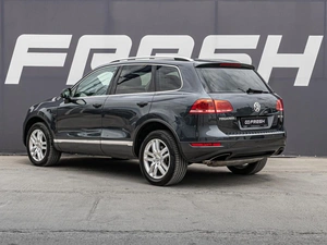 Внедорожник Volkswagen Touareg 2012 года, 1970000 рублей, Краснодар