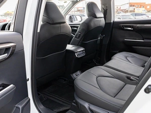 Внедорожник Toyota Highlander 2025 года, 5678000 рублей, Краснодар