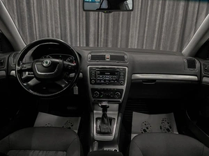 Лифтбек Skoda Octavia 2012 года, 849000 рублей, Красноярск
