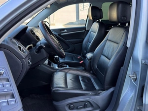 Внедорожник Volkswagen Tiguan 2011 года, 1599000 рублей, Кропоткин
