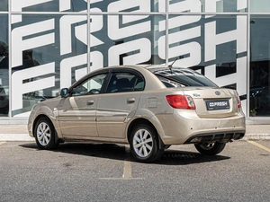 Седан Kia Rio 2011 года, 500000 рублей, Краснодар