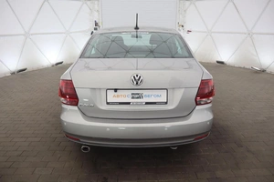 Седан Volkswagen Polo 2017 года, 1200000 рублей, Орёл