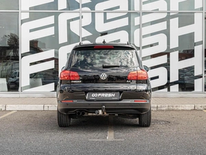 Внедорожник Volkswagen Tiguan 2012 года, 1250000 рублей, Краснодар