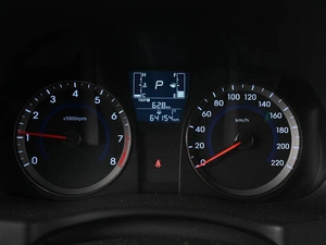 Седан Hyundai Solaris 2015 года, 1399000 рублей, Аксай