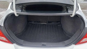 Седан Nissan Tiida 2013 года, 756000 рублей, Солонцы