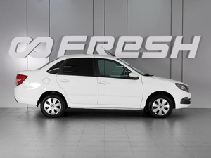 Седан ВАЗ (LADA) Granta 2019 года, 875000 рублей, Красный Пахарь