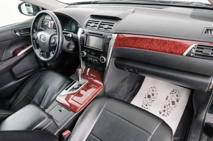 Седан Toyota Camry 2013 года, 1539000 рублей, Красноярск